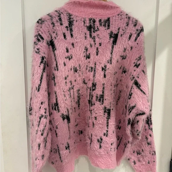 Zara Pink and Black Fuzzy Knit Polo Pullover - Picture 3 of 3